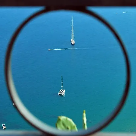 Golden * Chrysi Ammoudia